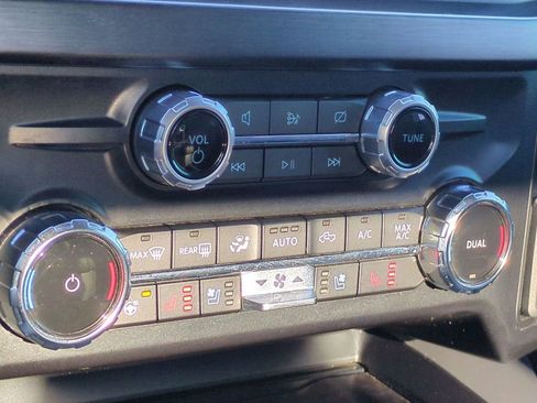 Certified 2024 Ford F250 Lariat w/ Lariat Ultimate Package image 34