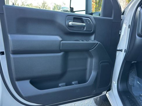 New 2026 Chevrolet Silverado 2500 Custom w/ Custom Value Package image 14