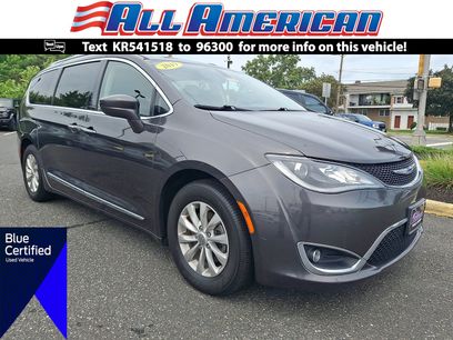 Used 2019 Chrysler Pacifica Touring-L