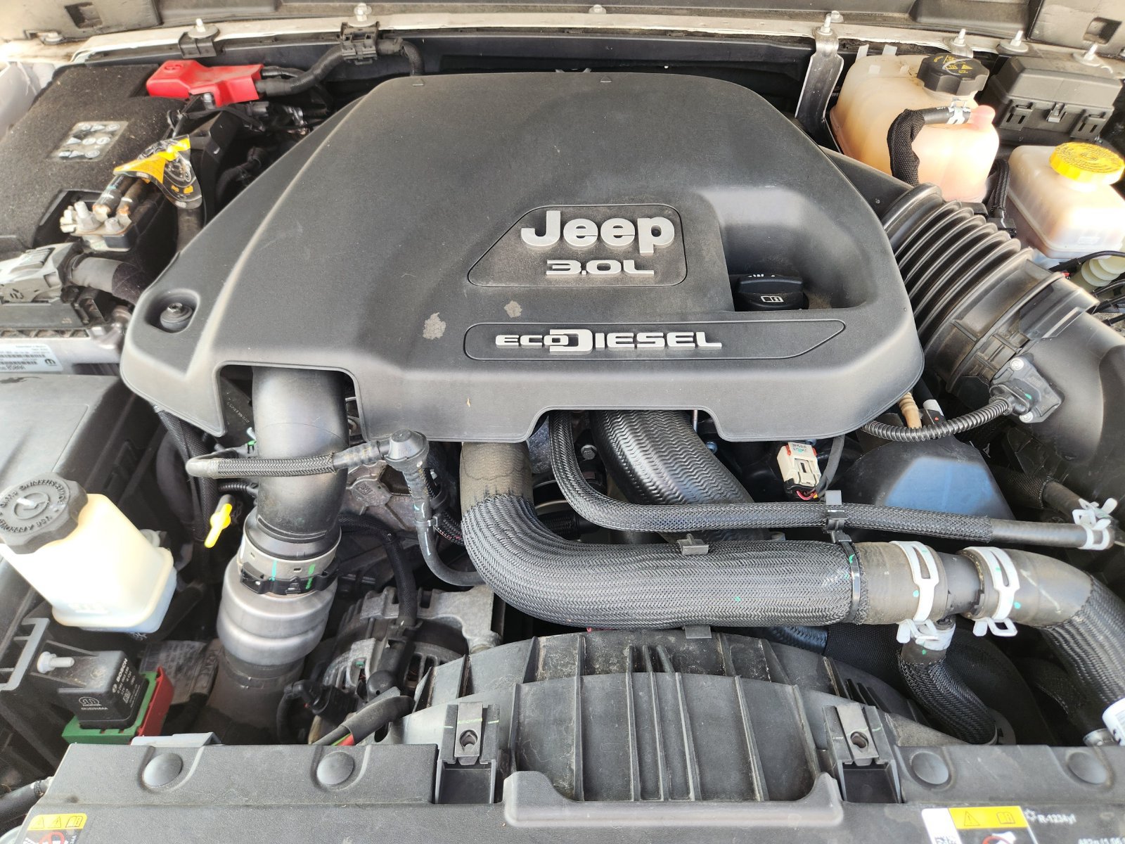 Used 2021 Jeep Wrangler Unlimited Rubicon AWD/4WD image 37