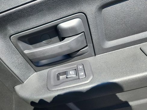 New 2025 RAM 3500 Tradesman w/ Chrome Appearance Group image 17