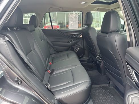 Used 2025 Subaru Outback Touring image 28