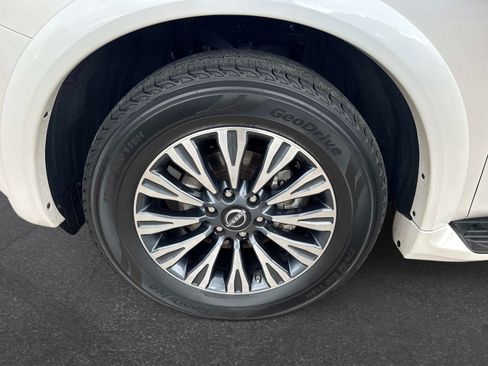 Used 2023 Nissan Armada SL w/ Midnight Edition Package RWD image 10