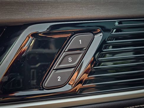 New 2026 Jeep Grand Wagoneer Limited AWD/4WD image 12