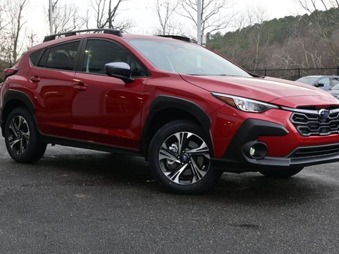 Used 2026 Subaru Crosstrek 2.5i Premium AWD/4WD image 2