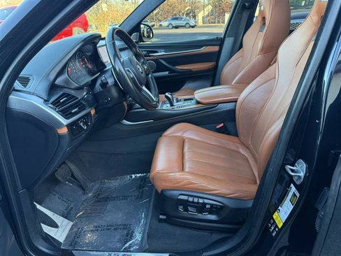Used 2017 BMW X5 M image 29