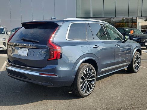 Used 2026 Volvo XC90 B6 Ultra w/ Protection Package AWD/4WD image 6