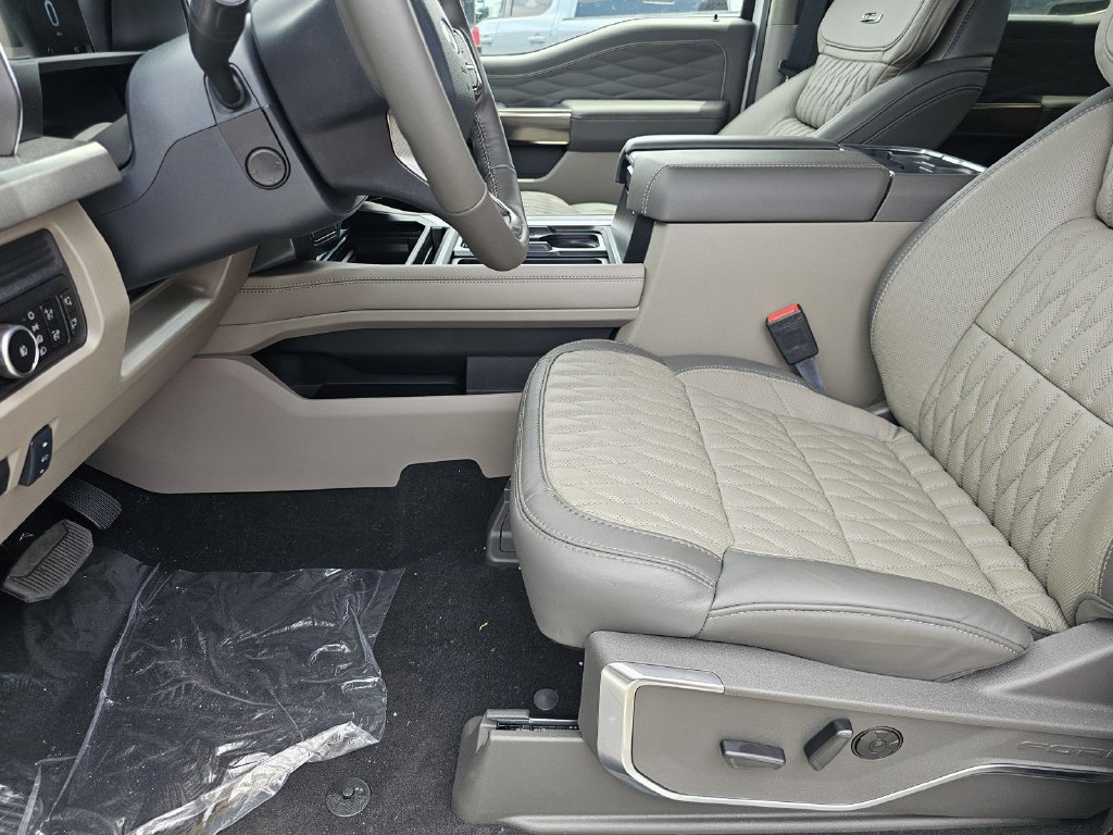 New 2026 Ford F350 Platinum w/ Platinum Plus Package AWD/4WD image 23