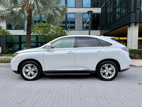 Used 2012 Lexus RX 450h FWD w/ Premium Pkg image 3