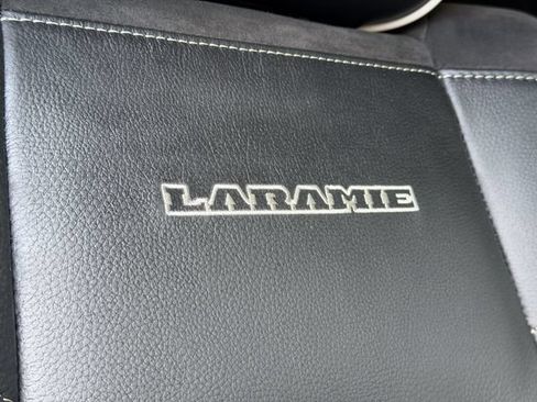 Used 2025 RAM 2500 Laramie AWD/4WD image 20