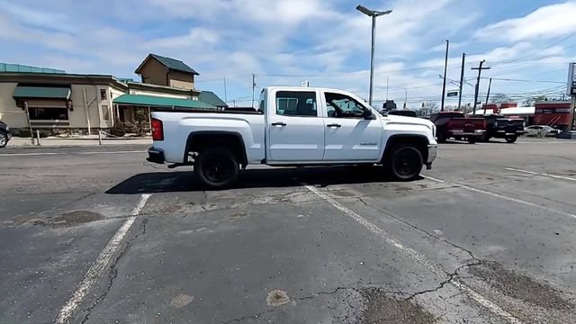 Used 2017 GMC Sierra 1500 4x4 Crew Cab image 9