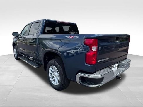 Certified 2022 Chevrolet Silverado 1500 LT AWD/4WD image 4
