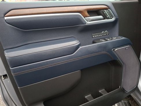 Certified 2023 Chevrolet Silverado 1500 High Country w/ High Country Premium Package image 12