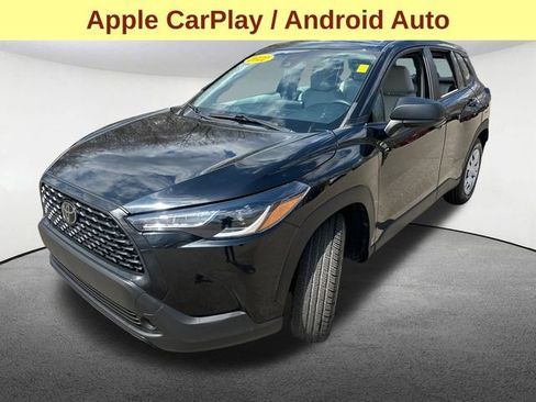 Certified 2022 Toyota Corolla Cross L AWD/4WD image 6