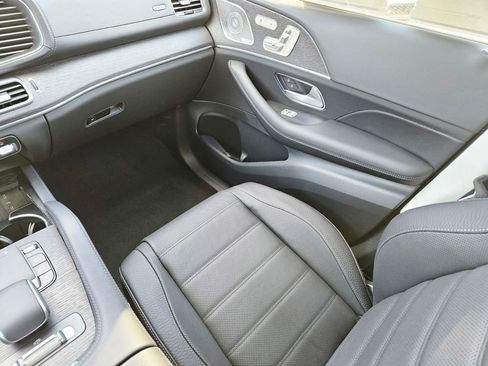 New 2026 Mercedes-Benz GLS 450 GLS 450 image 11