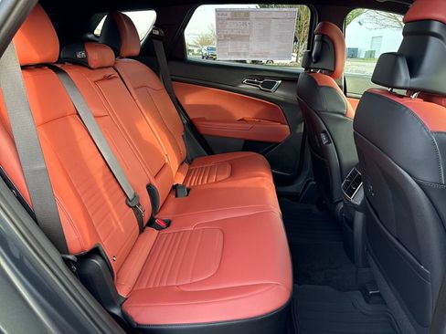 New 2026 Kia Sportage SX Prestige image 10