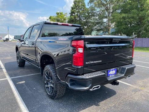 New 2026 Chevrolet Silverado 1500 Custom Trail Boss AWD/4WD image 5