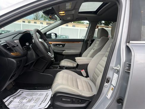 Used 2017 Honda CR-V EX image 9