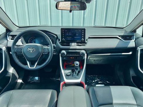 Used 2020 Toyota RAV4 TRD Off-Road w/ TRD Off-Road Weather Package AWD/4WD image 35