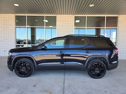 Used 2022 GMC Acadia SLE w/ Elevation Edition image 10