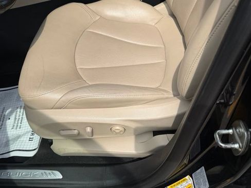 Used 2017 Buick Envision Premium AWD/4WD image 20