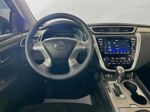 Used 2017 Nissan Murano SV image 23