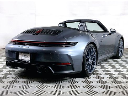 Used 2026 Porsche 911 Carrera T RWD image 9