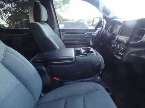 Used 2022 RAM 1500 Big Horn AWD/4WD image 11
