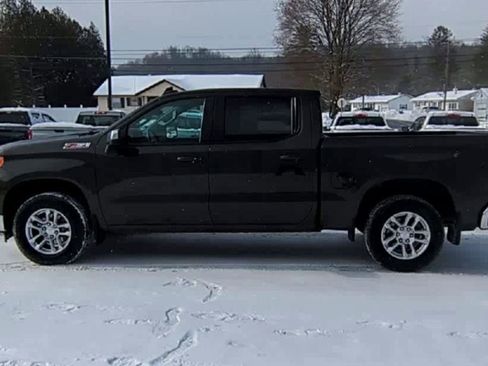 Certified 2023 Chevrolet Silverado 1500 LT w/ Z71 Off-Road Package image 5