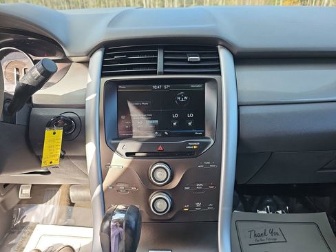 Used 2014 Ford Edge SEL w/ Equipment Group 205A image 24