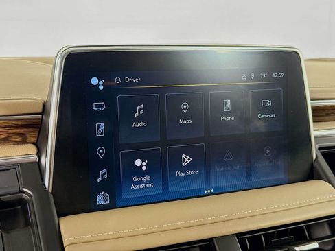 Used 2023 Chevrolet Tahoe Premier AWD/4WD image 14