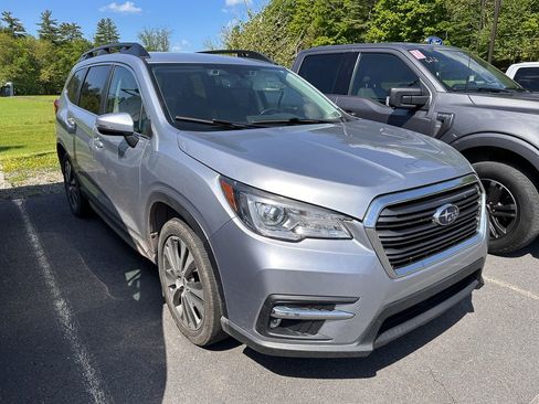 Used 2021 Subaru Ascent Limited AWD/4WD image 2