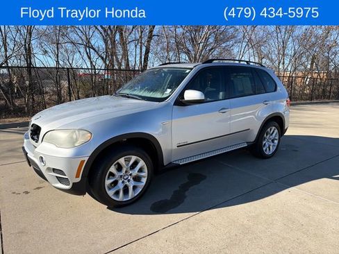 Used 2011 BMW X5 xDrive35i image 1