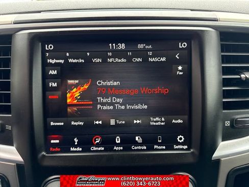 Used 2019 RAM 1500 Classic SLT w/ Luxury Group AWD/4WD image 19
