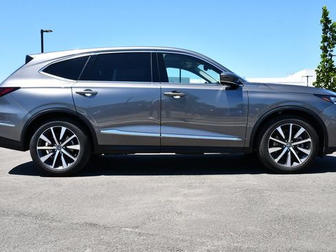 Certified 2026 Acura MDX FWD w/ Technology Package image 8