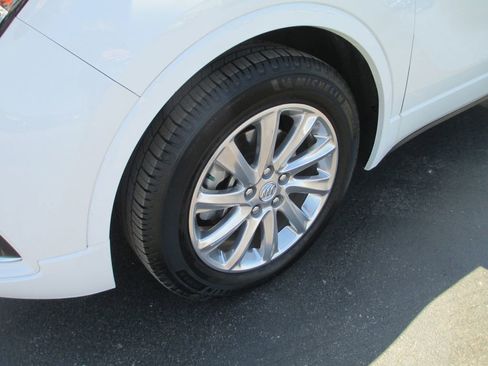 Used 2020 Buick Envision Essence FWD image 14