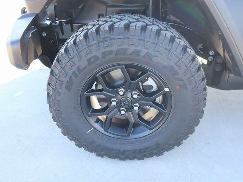 New 2026 Jeep Wrangler Unlimited Sport AWD/4WD image 17