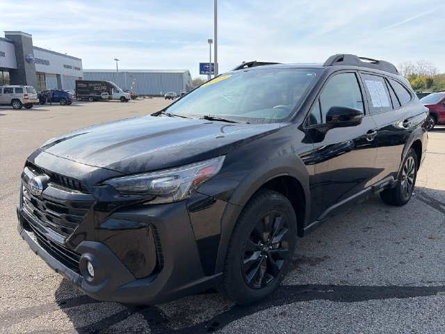 Used 2024 Subaru Outback Onyx Edition AWD/4WD image 3