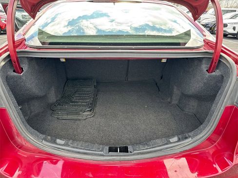 Used 2019 Ford Fusion SE w/ Equipment Group 151A image 23