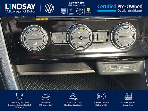 Certified 2024 Volkswagen Jetta SE w/ Panoramic Sunroof Package image 18
