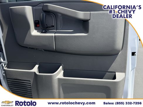 Used 2025 Chevrolet Express 2500 w/ Driver Convenience Package RWD image 9