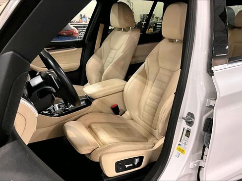 Used 2019 BMW X3 sDrive30i w/ Convenience Package image 6