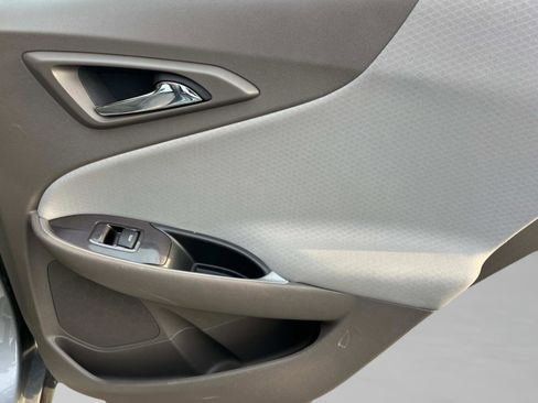 Used 2024 Chevrolet Malibu LT image 21