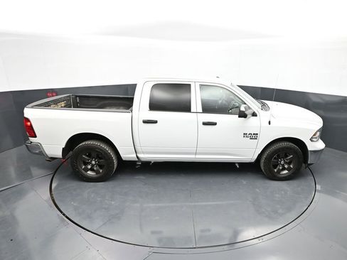 Used 2022 RAM 1500 Tradesman w/ Chrome Appearance Group AWD/4WD image 29