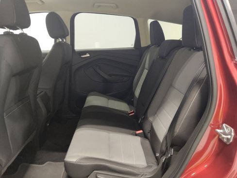 Used 2016 Ford Escape SE AWD/4WD image 18