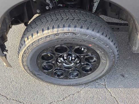 New 2026 Ford F350 Lariat w/ Black Appearance Package image 17