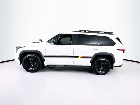 Used 2025 Toyota Sequoia TRD Pro AWD/4WD image 6