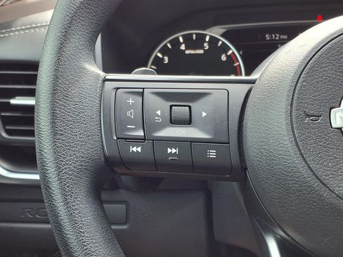 Used 2023 Nissan Rogue S FWD image 24