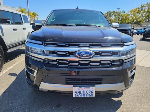 Certified 2024 Ford Expedition Max Platinum AWD/4WD image 2