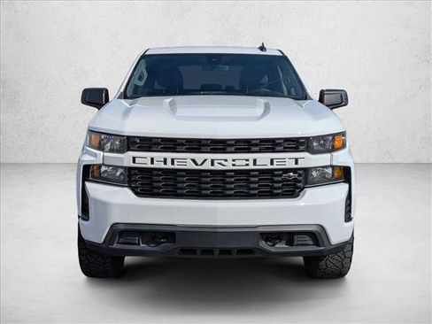 Used 2021 Chevrolet Silverado 1500 Custom w/ Safety Confidence Package image 2